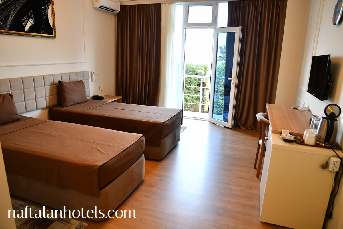 Park Naftalan Sanatorium Sanatoriya Санаторий Парк Нафталан